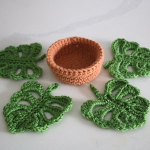Monstera leaf coasters, monstera leaf coaster set, crochet monstera leaf coasters, plant lover gift, crochet coasters, home gifts and decor