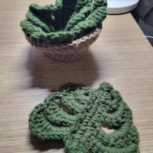 Crochet Monstera Leaf Coasters